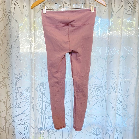 Lululemon mauve pink zen expression reveal crop legging - Picture 2 of 14